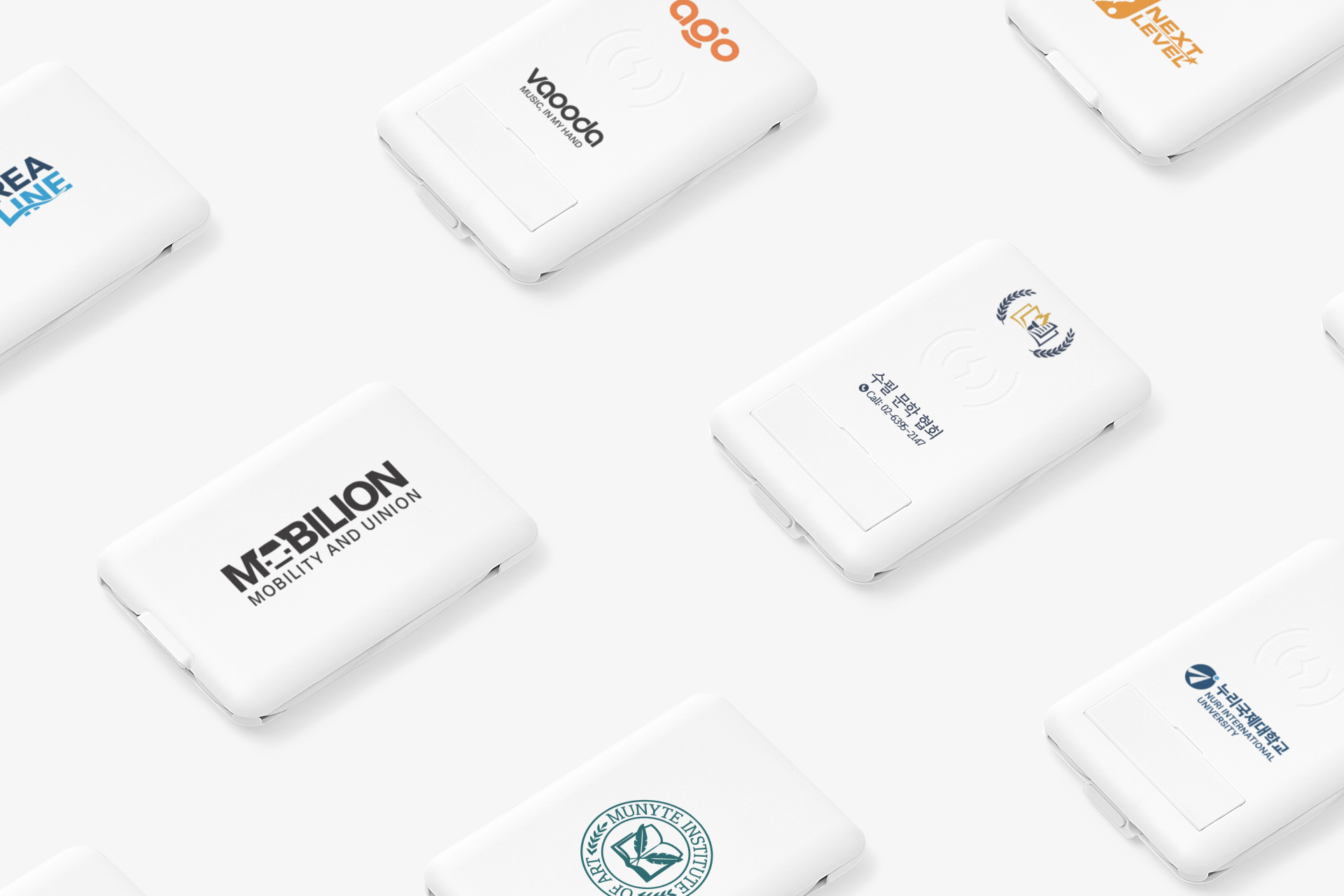 UV 풀컬러 인쇄로 로고나 이미지를 자유롭게 표현할 수 있는 실용형 판촉용 고속 무선 충전 케이블 키트 커스텀 제작