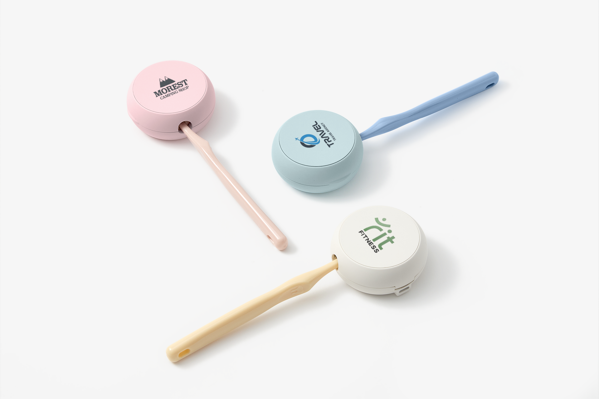 간편하게 열고 닫기만 하면 자동으로 살균되는 UV-C 칫솔 살균기 커스텀 제작, 휴대하기 편리하고 기념품으로도 적합한 이미지