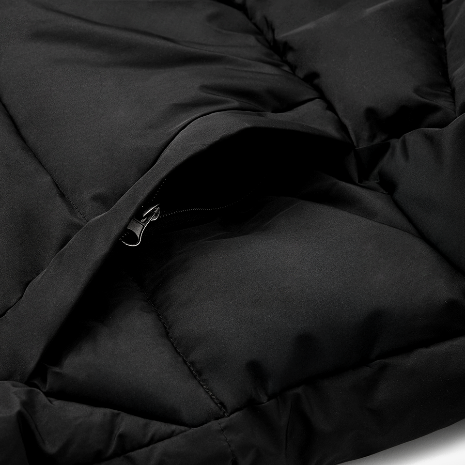 에어볼 롱패딩 커스텀 제작, 지퍼 포켓으로 안전한 수납 가능한 실용적인 디테일