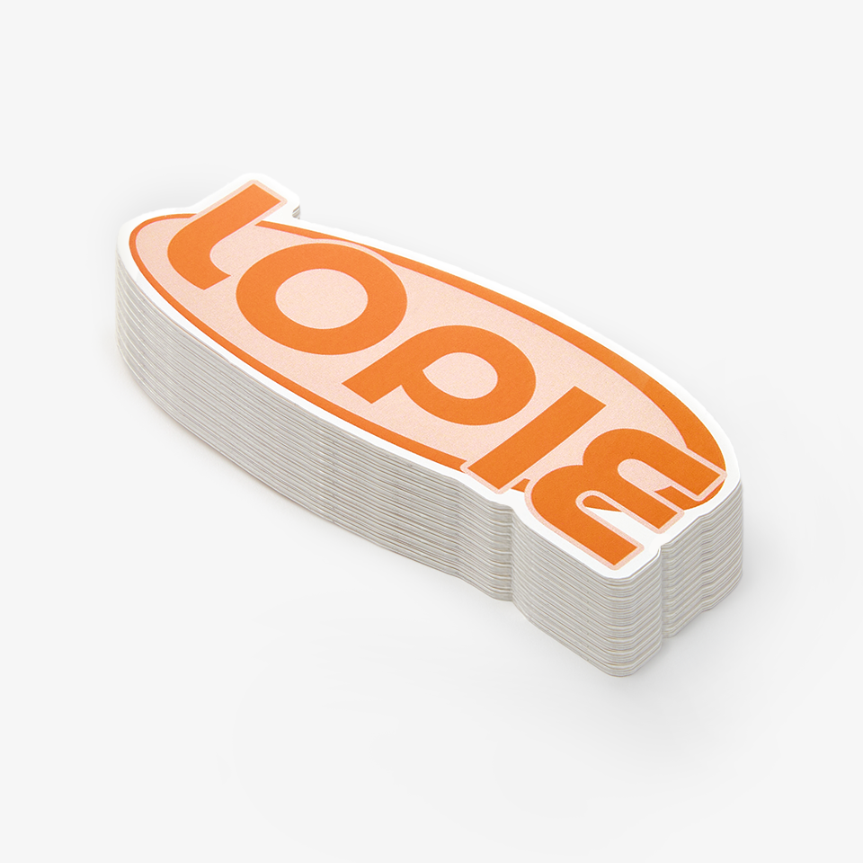 조각 스티커-나만의 디자인을 그대로 1개부터 제작할 수 있는 다이컷 커스텀 스티커예요. 1개부터 소량 제작 가능한 자유형 완칼 조각 스티커. 인쇄용 칼선이 자동 생성되는 웹 에디터로 누구나 쉽게 스티커 제작 가능. 흔적이 남지 않는 리무버블 방수 소재의 다이컷 스티커로 팬·다꾸·노트북 꾸미기 등 다양한 굿즈 제작 활용에 추천해요. 커스텀 제작 상품, 마플