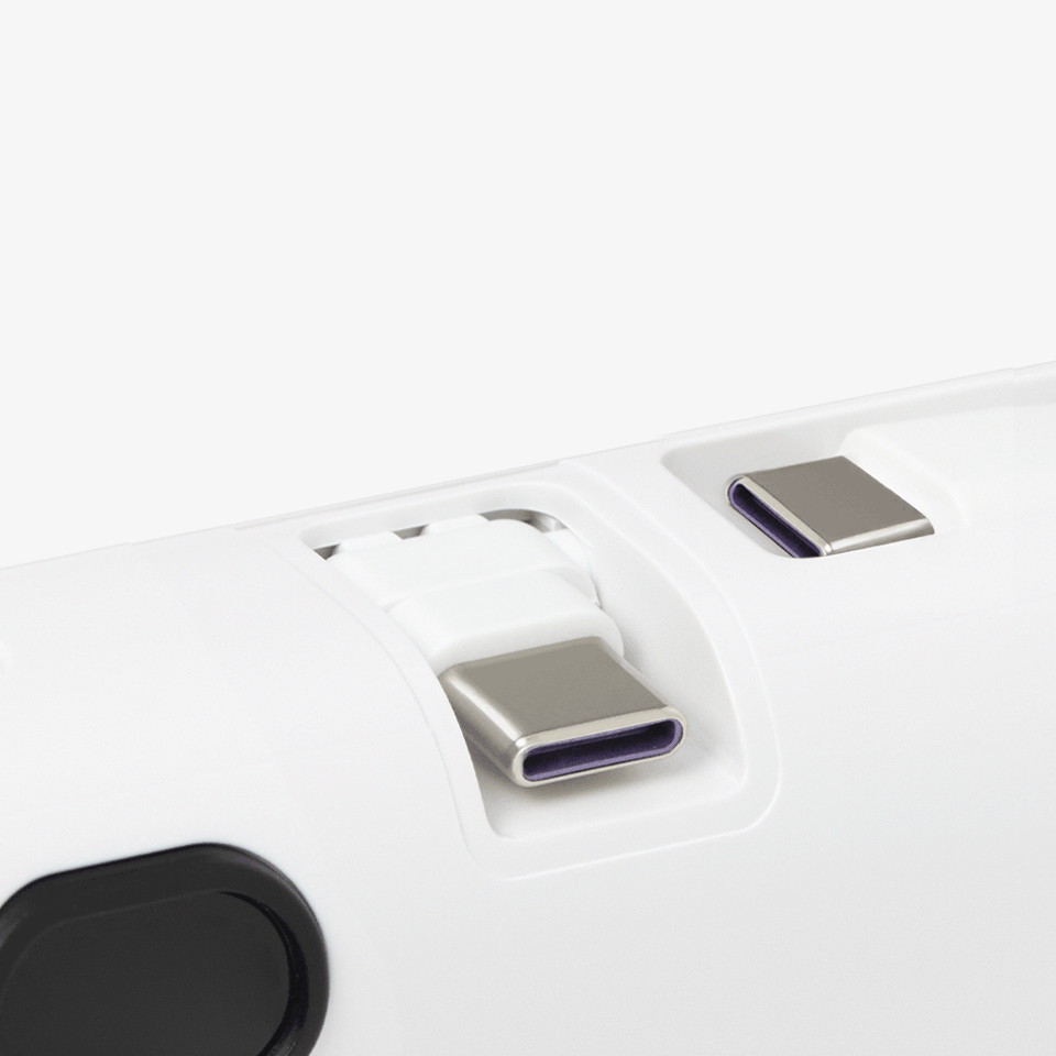 접이식 C타입 단자로 휴대성과 안전성을 높인 실용적인 도킹형 보조배터리