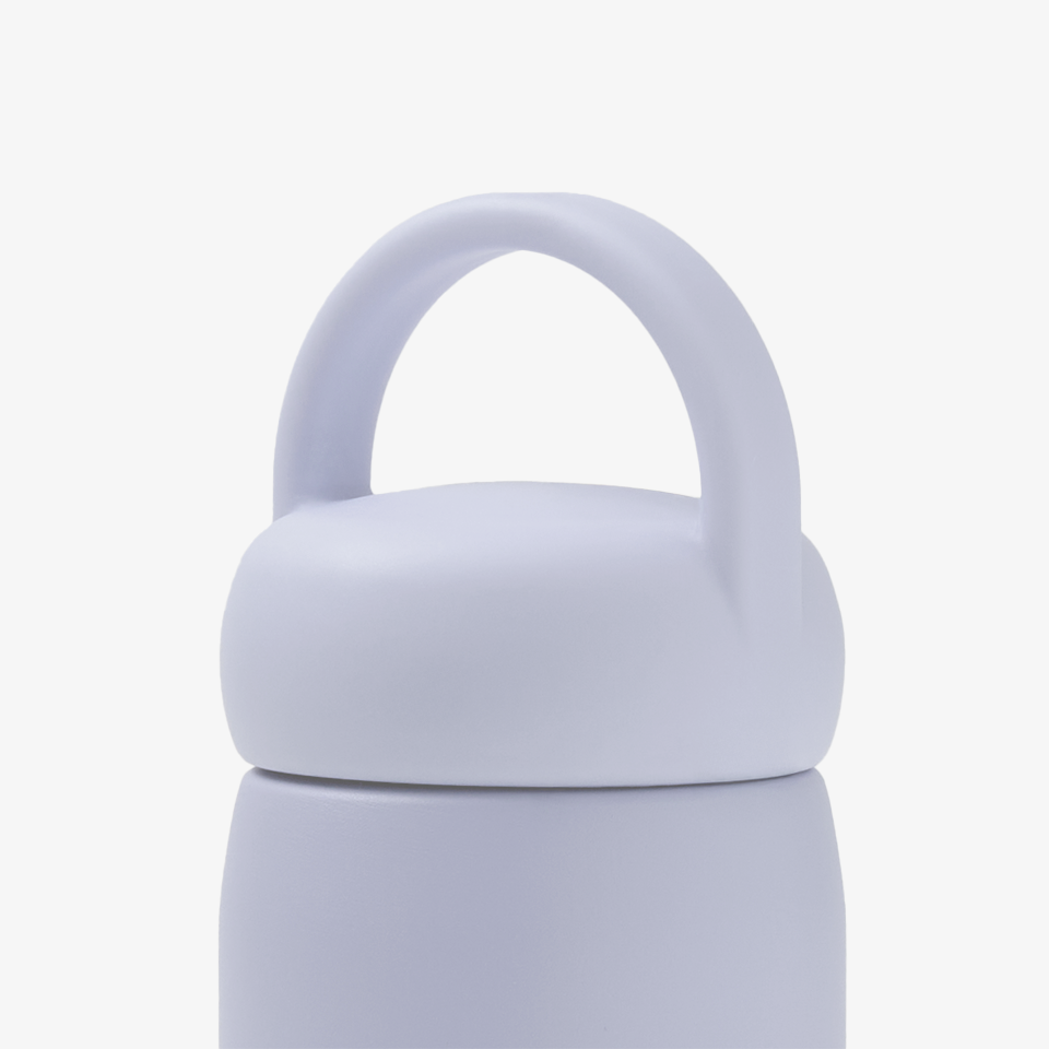 커스텀 제작이 가능한 핸들형 디자인으로, 휴대가 간편해 언제 어디서나 편리하게 사용할 수 있어요.