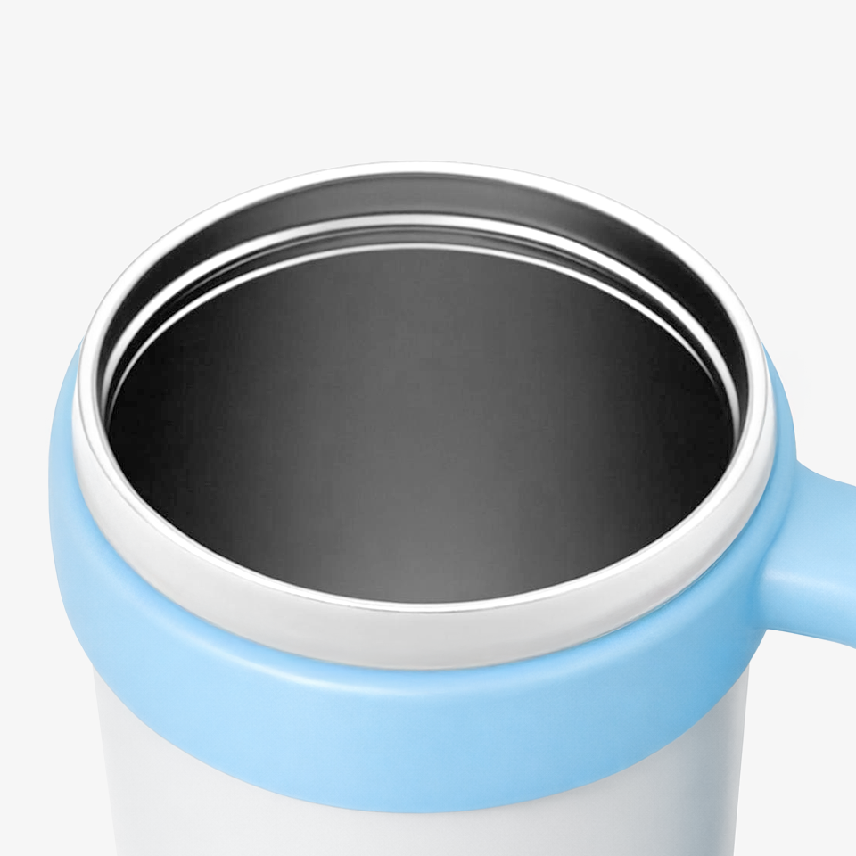나만의 디자인을 담을 수 있는 커스텀 텀블러입니다. 입구가 넓어 음료와 얼음을 넣기 편하고, 세척과 관리도 쉬워요.