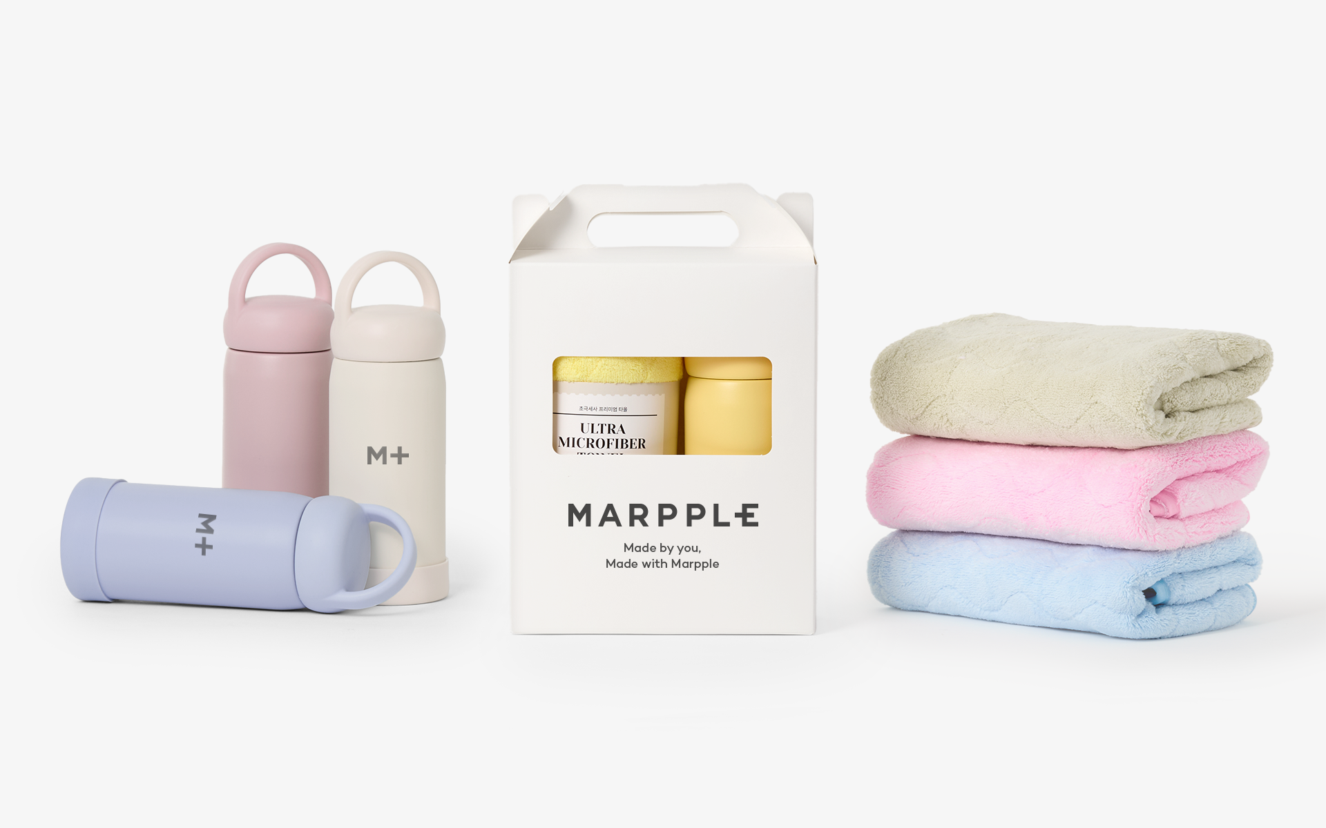 커스텀 제작이 가능하며 극세사 원단인 타올과 텀블러로 커스텀 제작이 가능하여 의미를 담을 수 있는 텀블러 타올 세트예요.