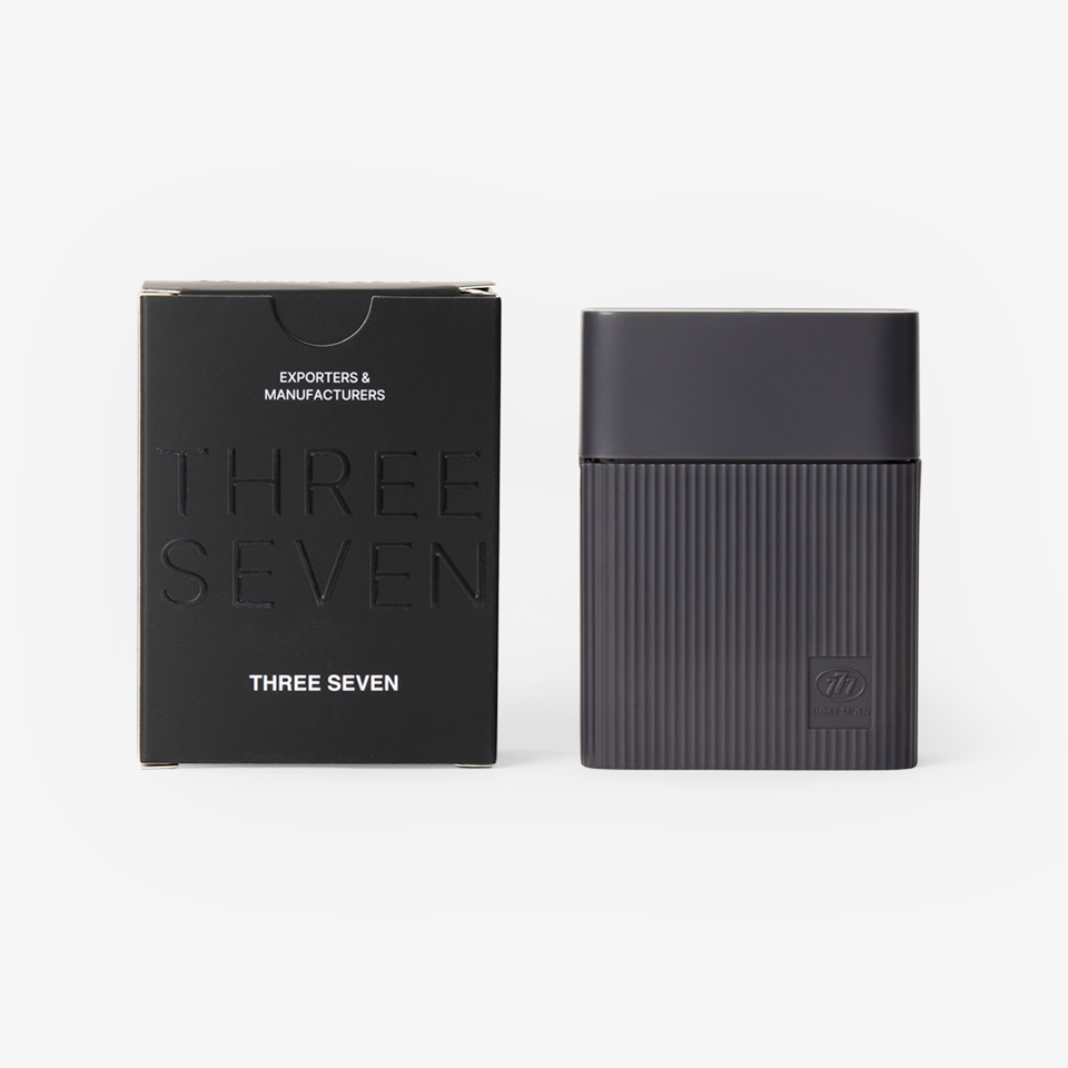 사각 5종 손톱깎이 세트-일반 손톱깎이, 콧털 안전가위, 네일 파일, 핀셋, 귀이개 총 5개가 들어있는 손톱깎이 세트입니다.  프리미엄 사각 손톱깎이 세트로 손톱깎이, 콧털 안전가위, 네일 파일 커스텀 제작 상품, 마플