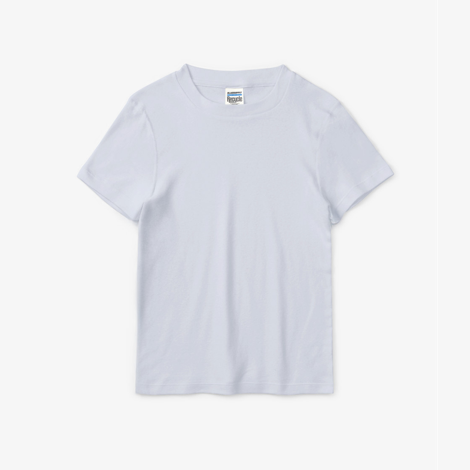 리싸이클 여성 코튼 티셔츠-Cotton 71%, Recycled Cotton 24%, Span 5% 원단으로 부드러운 터치감을 제공하는 여성용 베이직 티셔츠입니다. 리사이클 코튼 티셔츠는 Cotton 71%, Recycled Cotton 24%, Span 5% 소재로 제작된 여성용 베이직 티셔츠입니다. 부드럽고 신축성 있는 원단으로 데일리룩과 가벼운 활동에 편안하게 착용할 수 있습니다. 커스텀 제작 상품, 마플