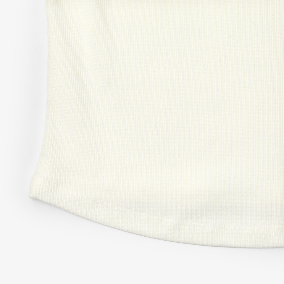 밀라노 여성 슬리브리스-Cotton 92%, Span 8% 원단으로 부드럽고 탄탄한 착용감을 제공하는 여성용 슬리브리스입니다. 밀라노 여성 슬리브리스는 Cotton 92%, Span 8% 소재로 제작된 슬림핏 슬리브리스입니다. 부드럽고 신축성 있는 원단으로 데일리룩은 물론 가벼운 운동 시에도 편안하게 착용할 수 있습니다. 커스텀 제작 상품, 마플