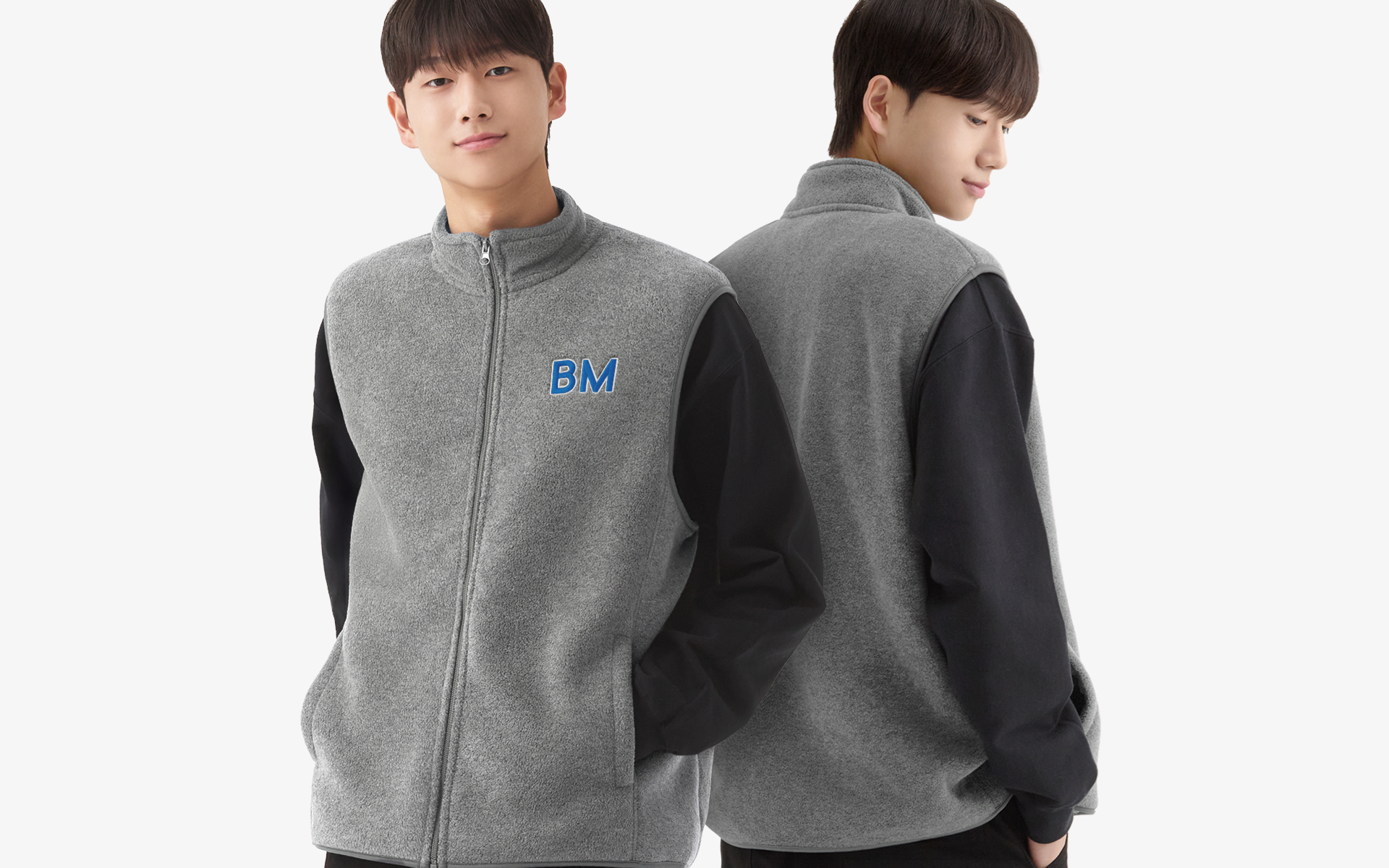 베이직 본딩 후리스 조끼(기모) 커스텀 제작, 로고와 슬로건을 섬세한 자수 디테일로 표현해 고급스럽고 완성도 높은 맞춤 단체복