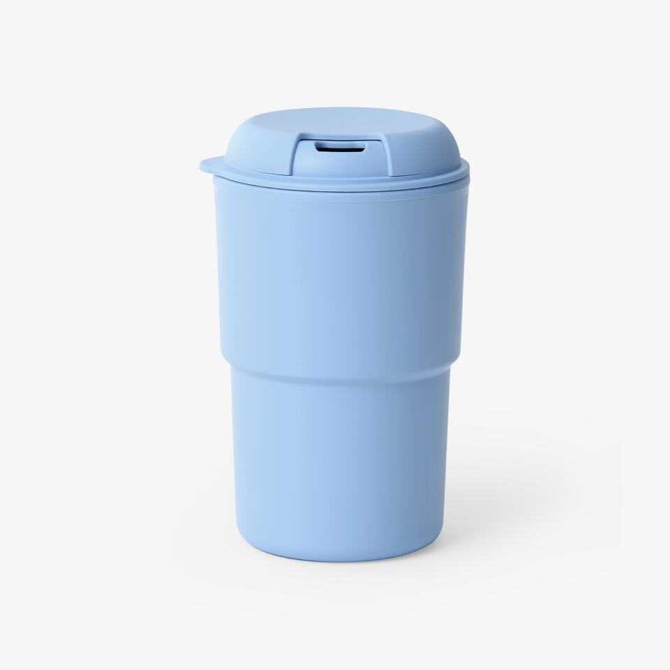 컴팩트한 350ml 용량으로 가볍고 휴대가 편리한 리유저블 텀블러 