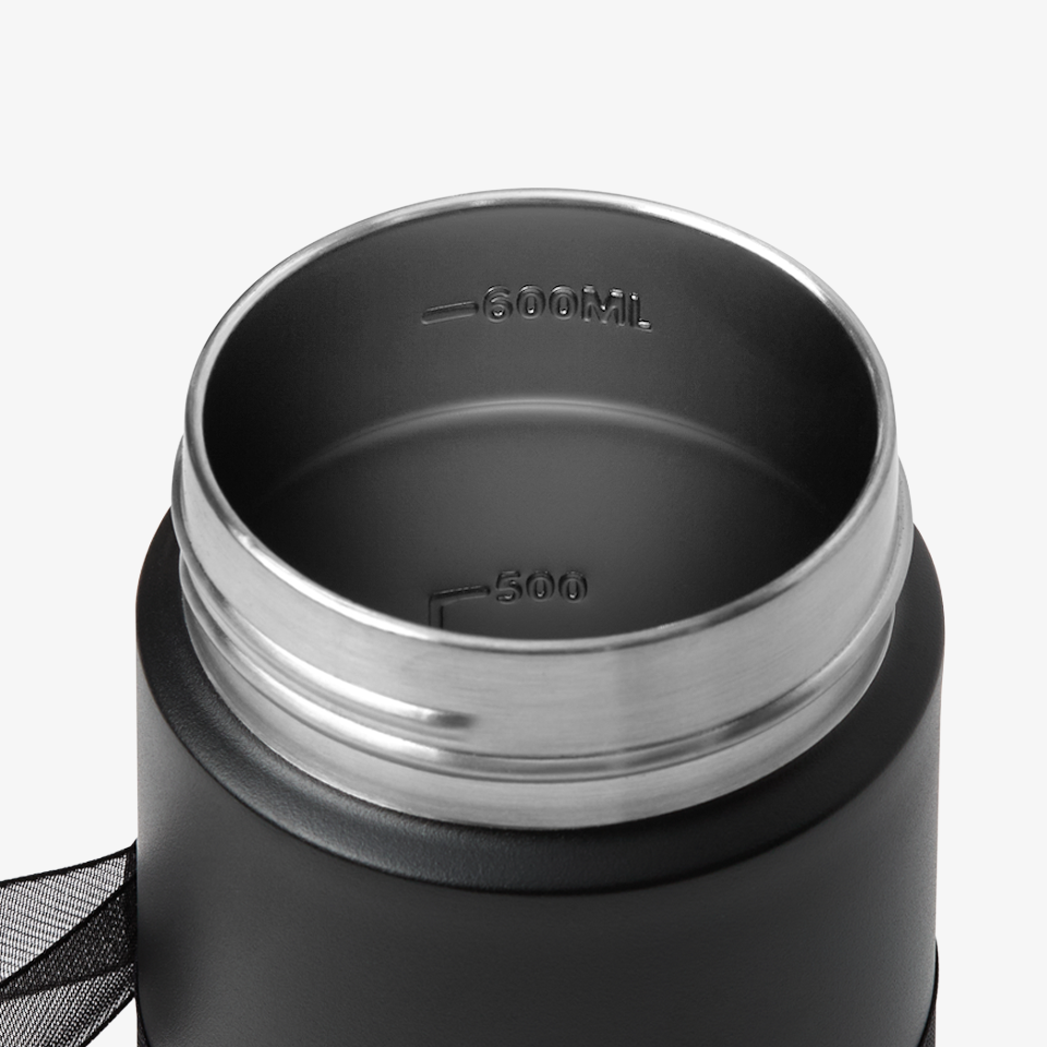 갓 텀블러 600ml-한국 전통의 아름다움을 담아낸 갓(笠) 텀블러 입니다. 한국 전통 모자 갓(笠)에서 영감을 받은 600ml 디자인 텀블러. K-헤리티지 감성을 담은 오브제형 텀블러로 노리개 키링과 갓 끈 디테일이 특징이며 스테인리스 316 소재로 내식성과 내구성이 뛰어난 프리미엄 텀블러. 커스텀 제작 상품, 마플