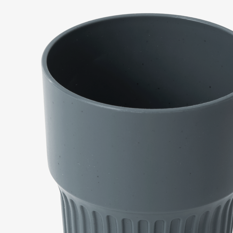 넓은 입구로 세척이 간편한 친환경 커피박 리유저블 텀블러 473ml