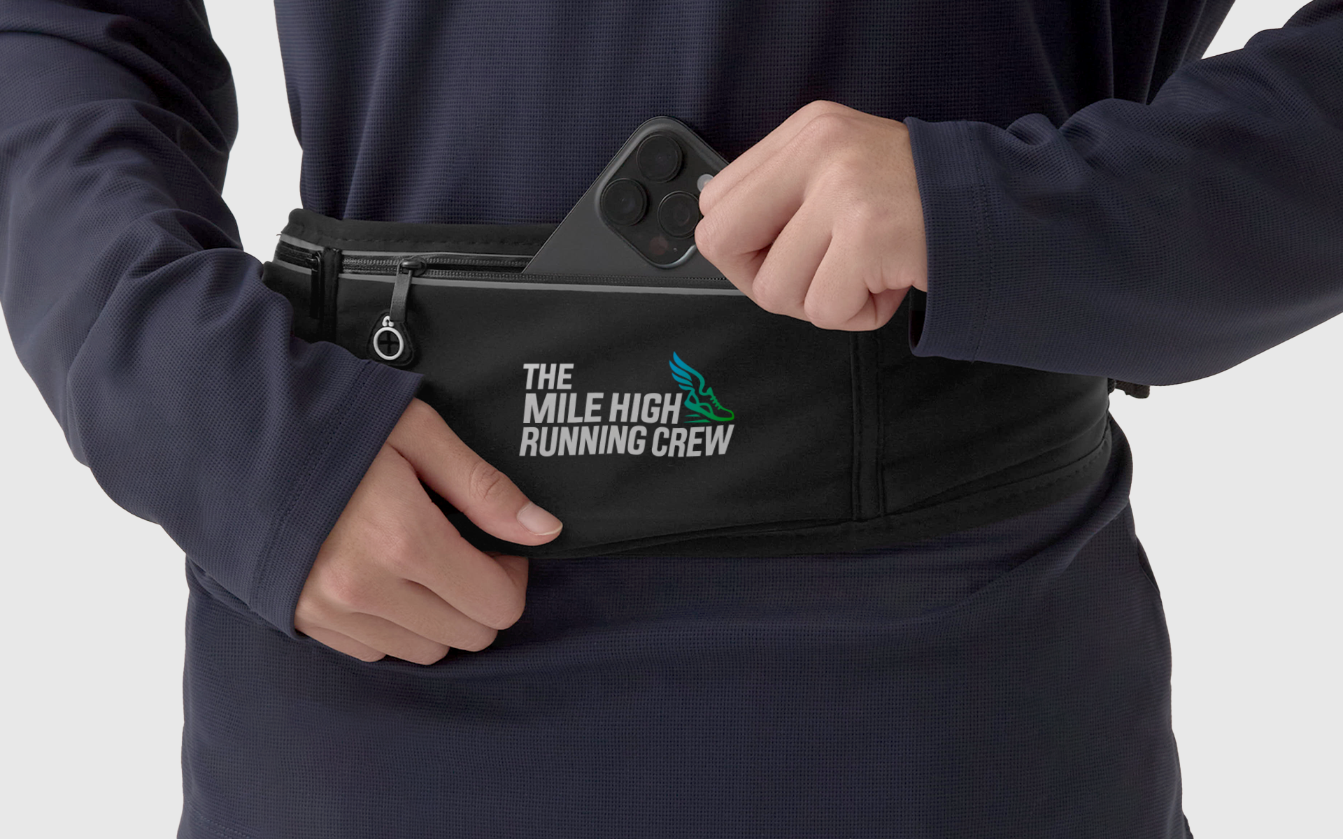 러닝 벨트 커스텀 제작, 가볍고 밀착감 있는 착용감과 사이즈 조절 스트랩으로 안정적으로 착용 가능한 방수 러닝 벨트