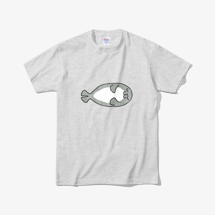 水の上を丸く昼寝するウォーターボムTシャツ